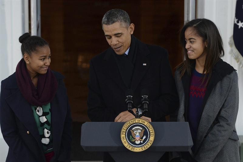 El presidente de EE.UU, Barack Obama y sus hijas.
