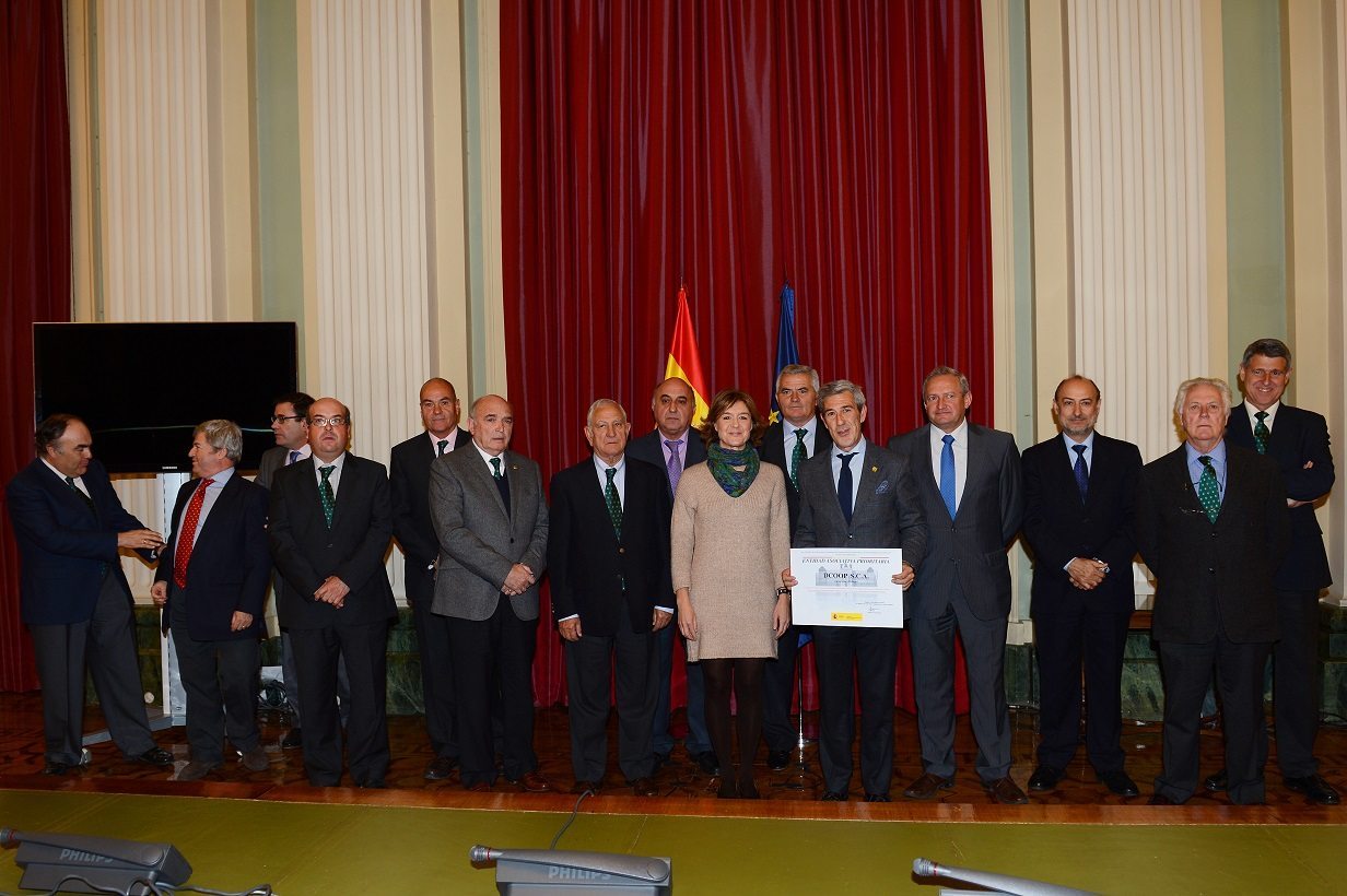 Representantes del Magrama y de Dcoop. Foto: Magrama