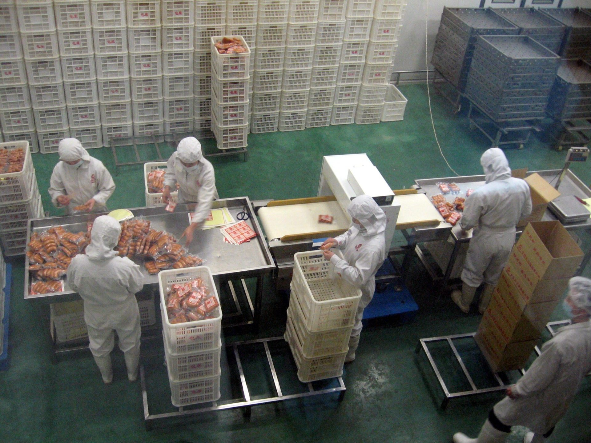 Una industria alimentaria de transformación, en imagen de archivo. Foto: EFE/PAULA ROSAS