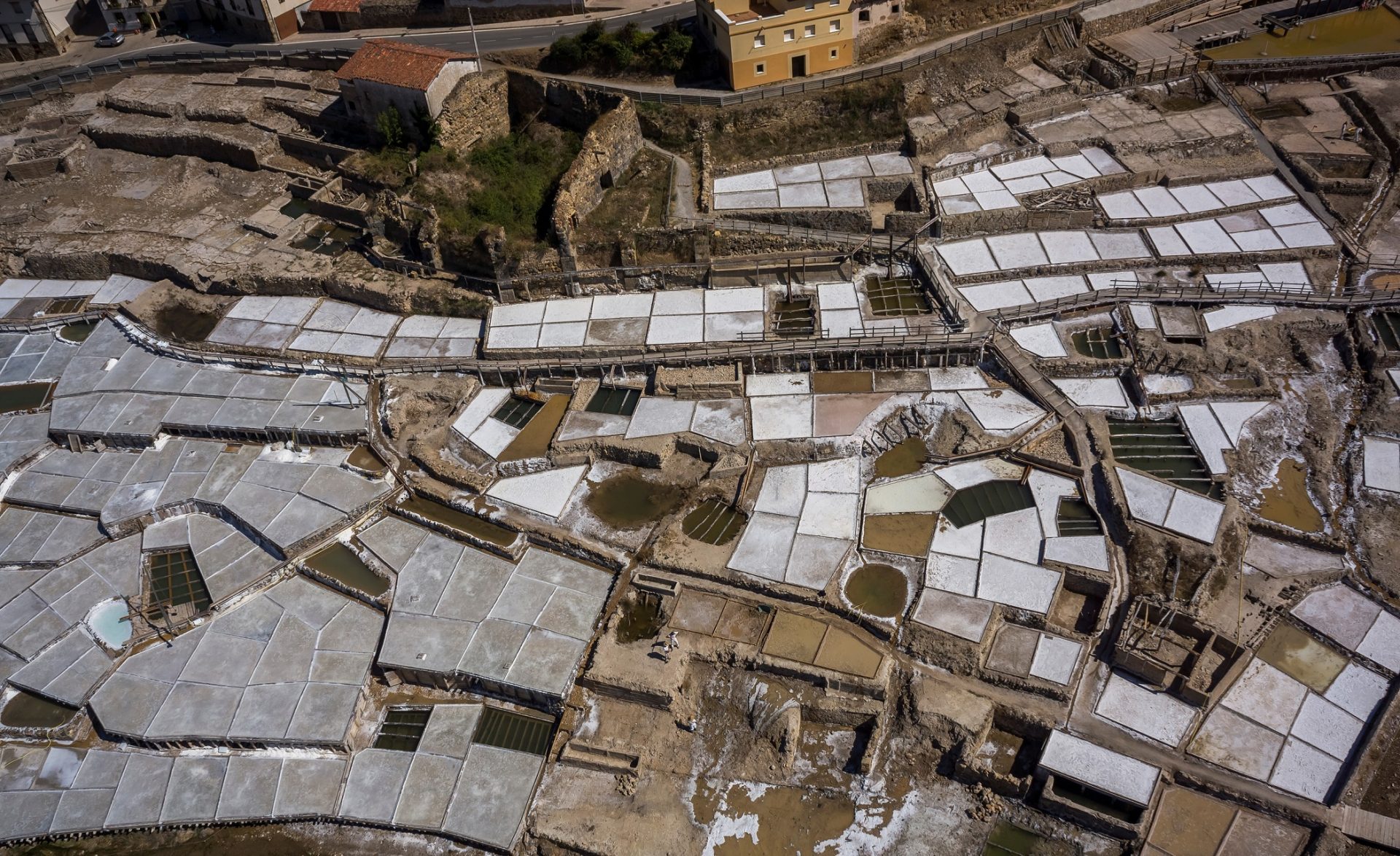 Vista aérea del Valle Salado de Añana. EFETUR/Cedida por FVS.