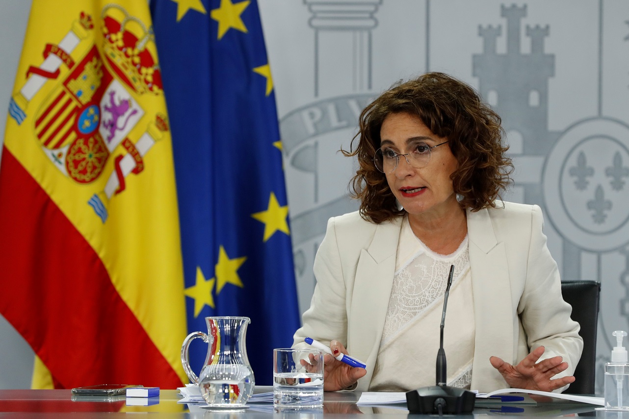 La ministra de Hacienda y portavoz del Gobierno, María Jesús Montero, en una rueda de prensa posterior al Consejo de Ministros. Efeagro/ J.J. Guillén