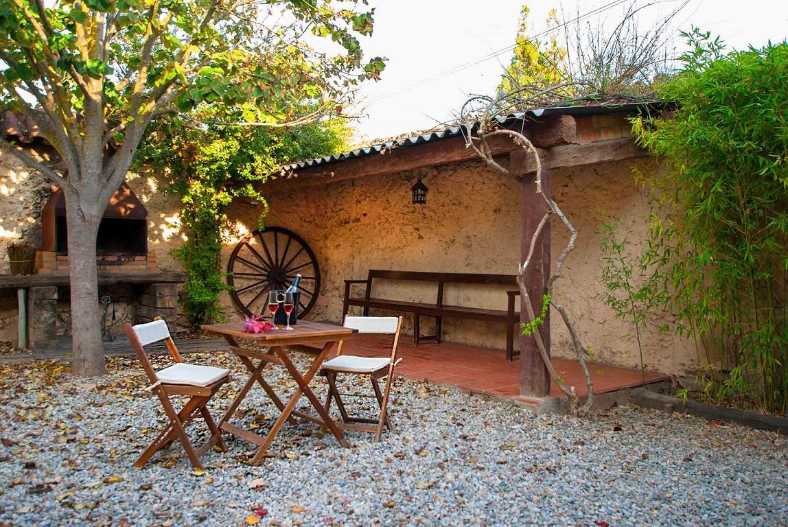 Masía Olivera (Barcelona). Foto. Cedida por Escapadarural.com