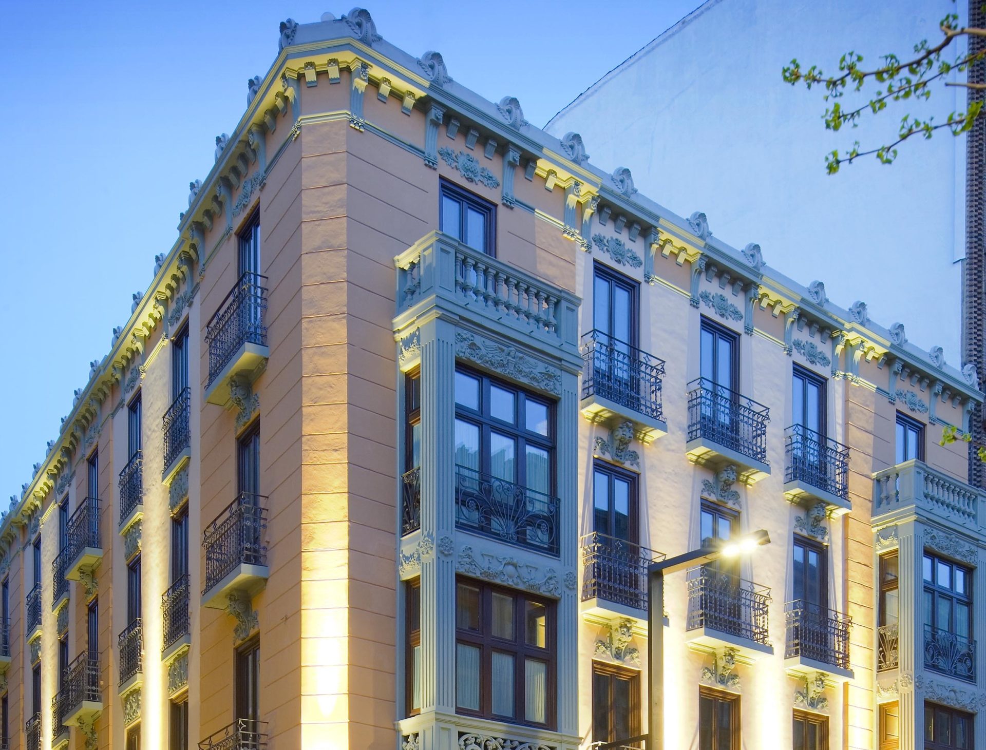 Fachada del Hotel Suites Gran Vía 44. Foto. Cedida por Grupo Dauro Hoteles