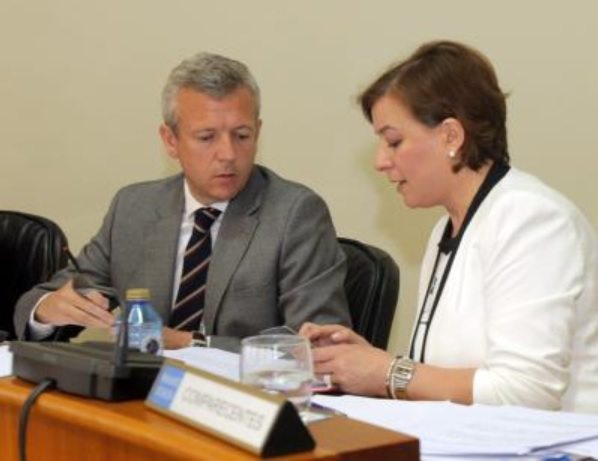El vicepresidente de la Xunta, Alfonso Rueda, y la secretaria general de Igualdad, Susana López Abella. EFE/Xoan Rey