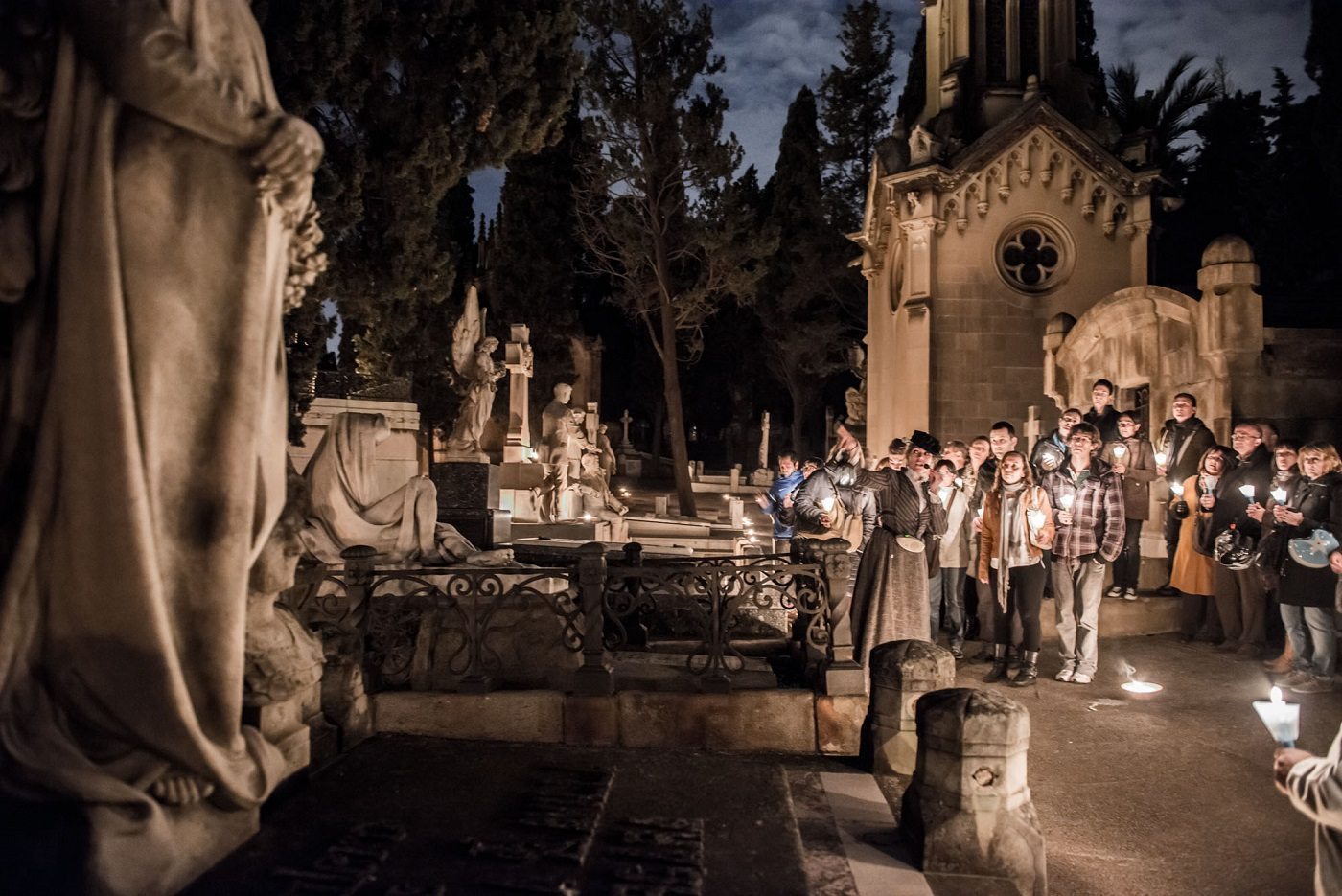 Ruta Nocturna del Cementerio de Montjuic. Foto. Cedida por Cementiris de Barcelona.