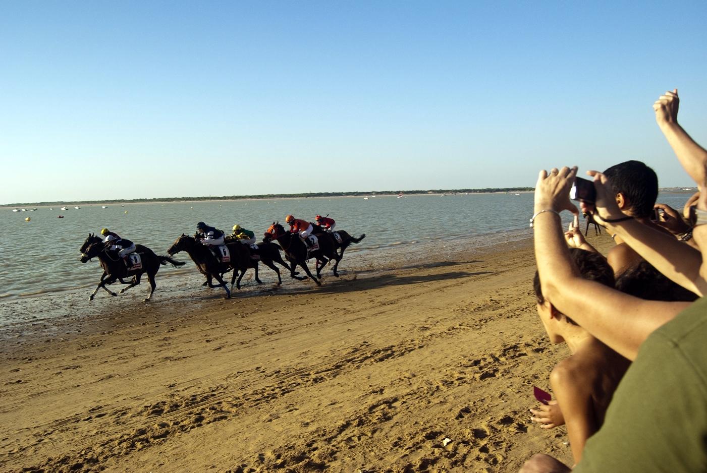 Carreras de caballos en Sanlúcar de Barrameda. TURISMO DE CÁDIZ.