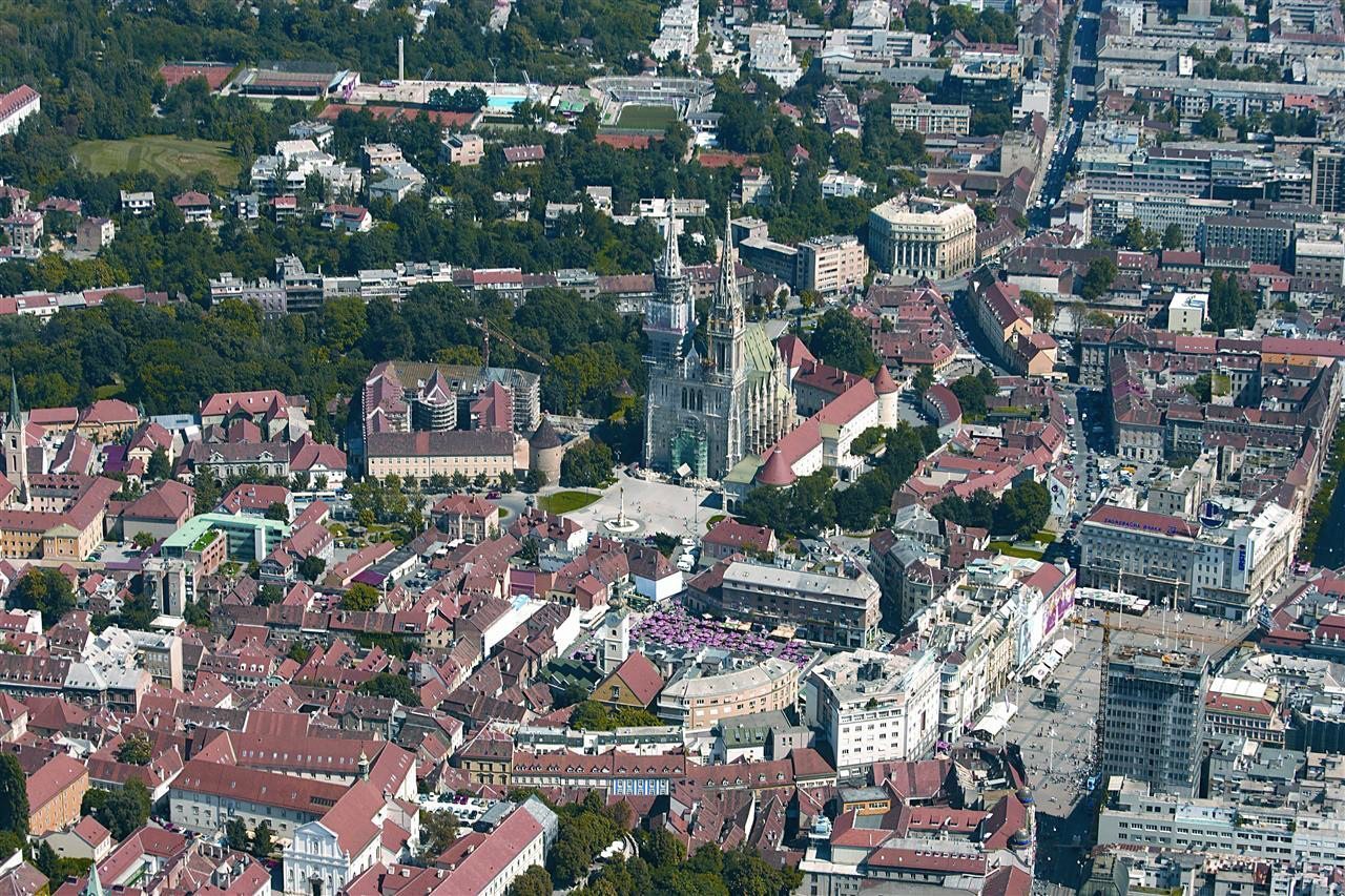 La ciudad de Zagreb y su catedral. Foto: Sergio Gobbo. Oficina de Turismo de Croacia