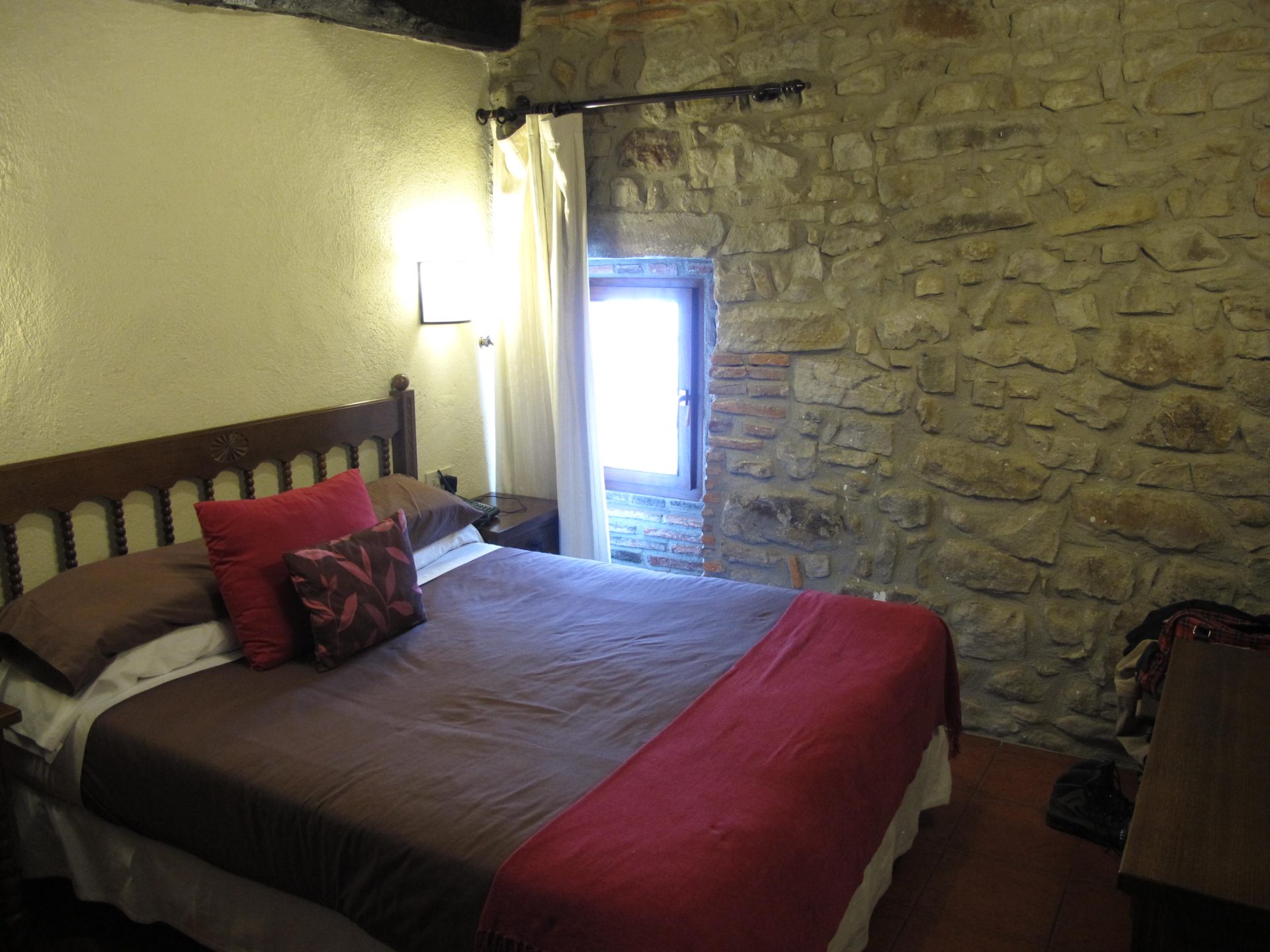 Habitación del Hotel Convento San Roque, Balmaseda, Vizcaya. Foto. Ana Fernández