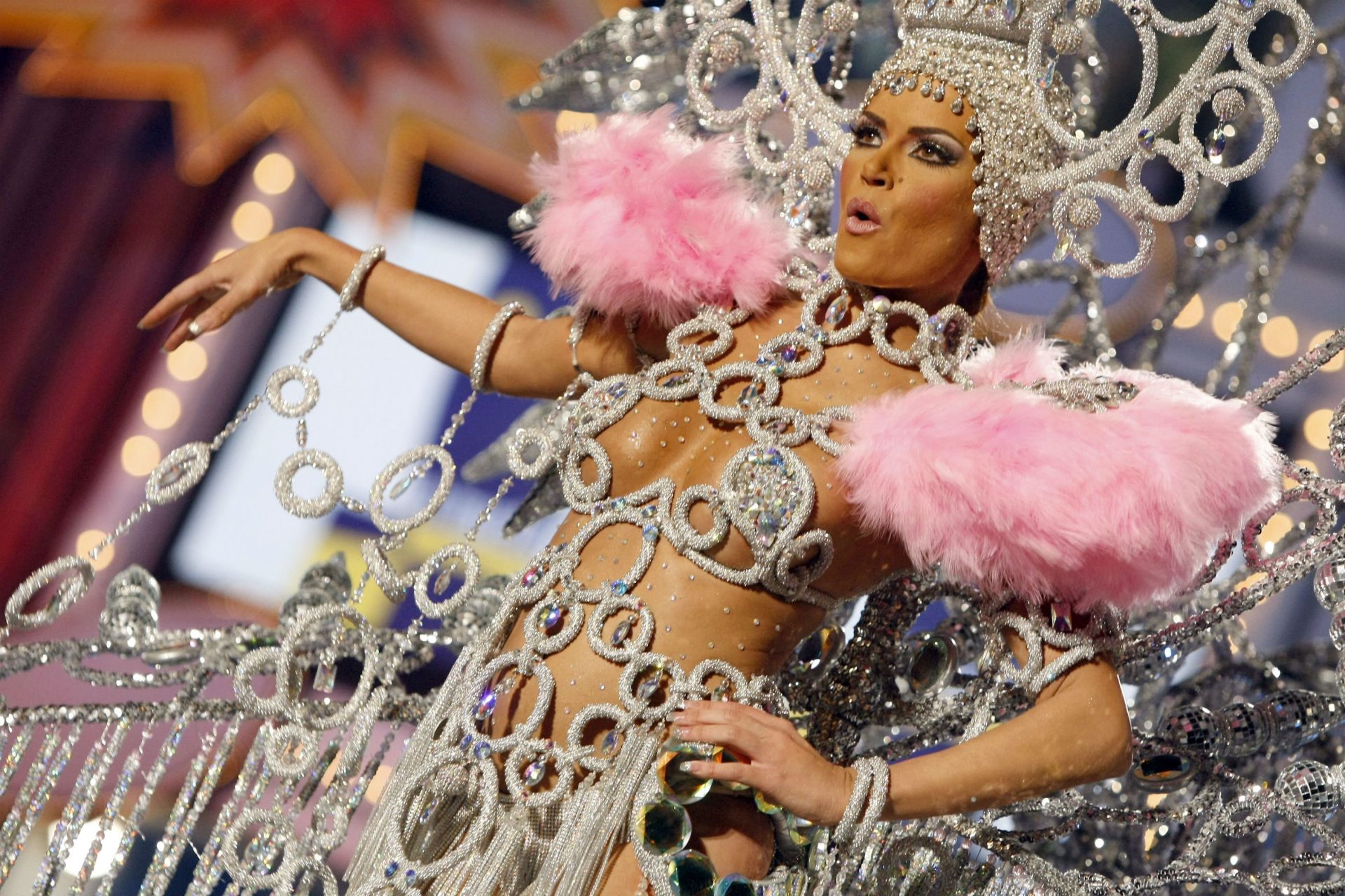 Candidata a Reina del Carnaval de Las Palmas de Gran Canaria. Foto: Elvira Urquijo A.-EFE