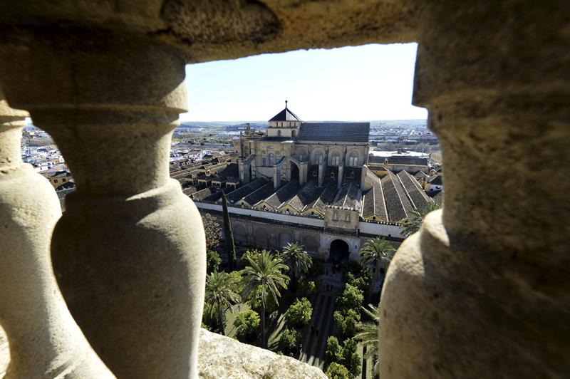 Una imagen desde el alminar de la Mezquita de Córdoba. Foto: EFE.