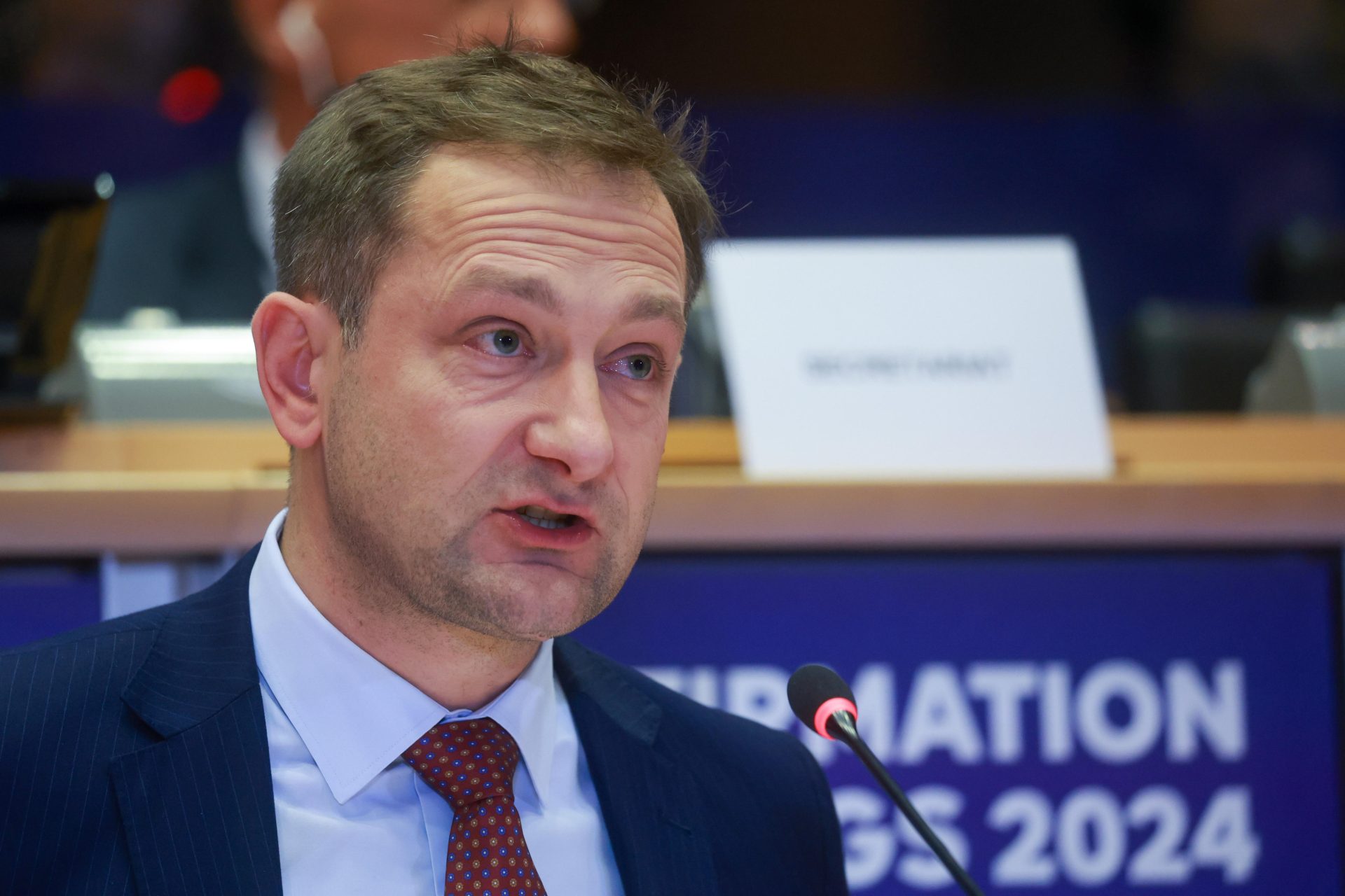 El comisario europeo de Agricultura y Alimentación, Christophe Hansen. EFE/Olivier Hoslet